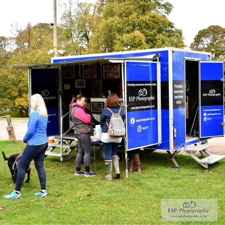 Trailer & Horsebox Graphics