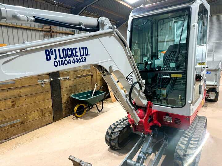 Trailer and Digger Graphics for B&J Locke Ltd