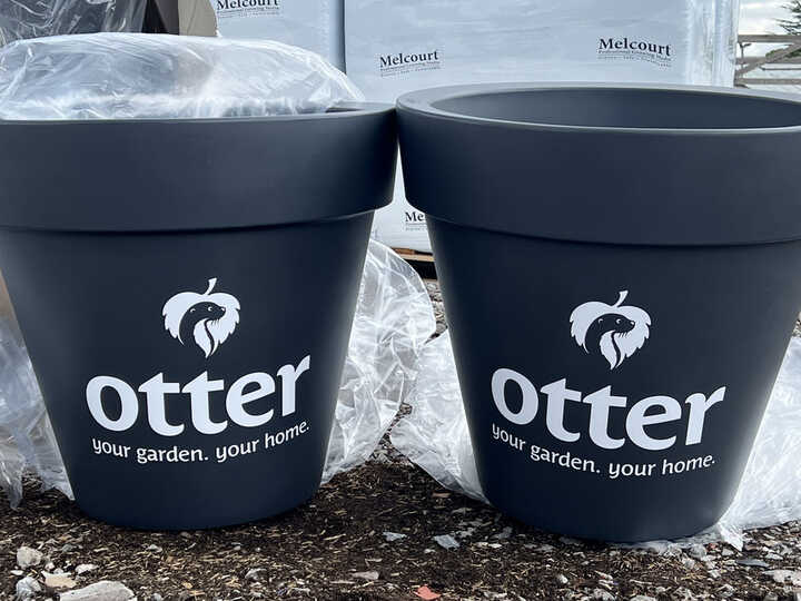 Signage, POS Display and Vehicle Graphics for Garden Centres & Outdoor Retail