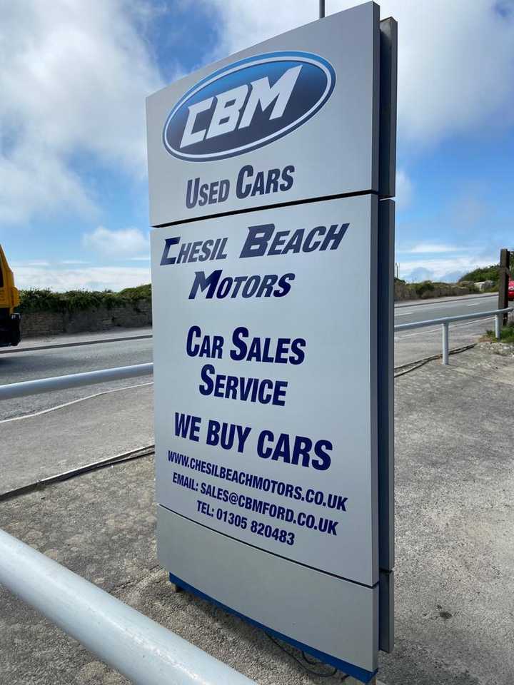 Curved Folded Tray Monolith Sign For Chesil Beach Motors