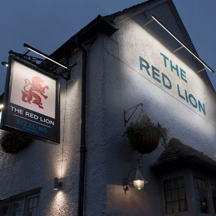 redlion-signlights-80-1.jpg