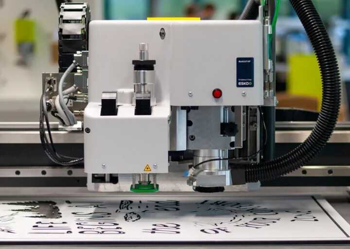 Image Source: https://www.printweek.com/content/product-news/esko-launches-kongsberg-x-edge-cutting-table/