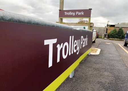 Outdoor ACM Wayfinding Signage at Otter Garden Centre in Wincanton Outdoor ACM Wayfinding Signage at Otter Garden Centre in Wincanton